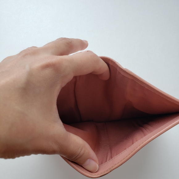 Pre-owned Salvatore Ferragamo Blush Pink Wallet - Picture 14 of 14